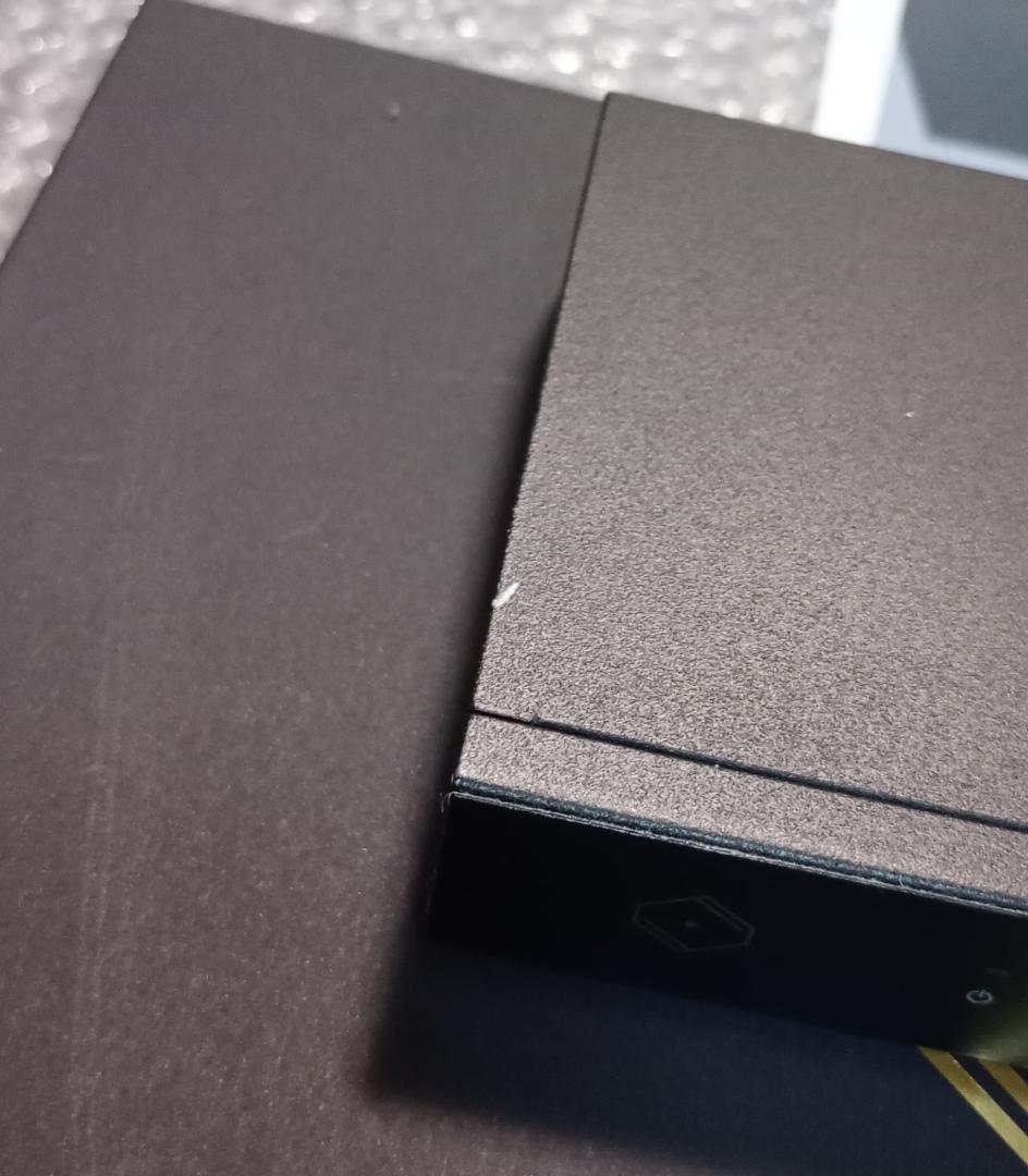 【動作品】SILENT ANGEL N8 スイッチングハブ【送料無料】