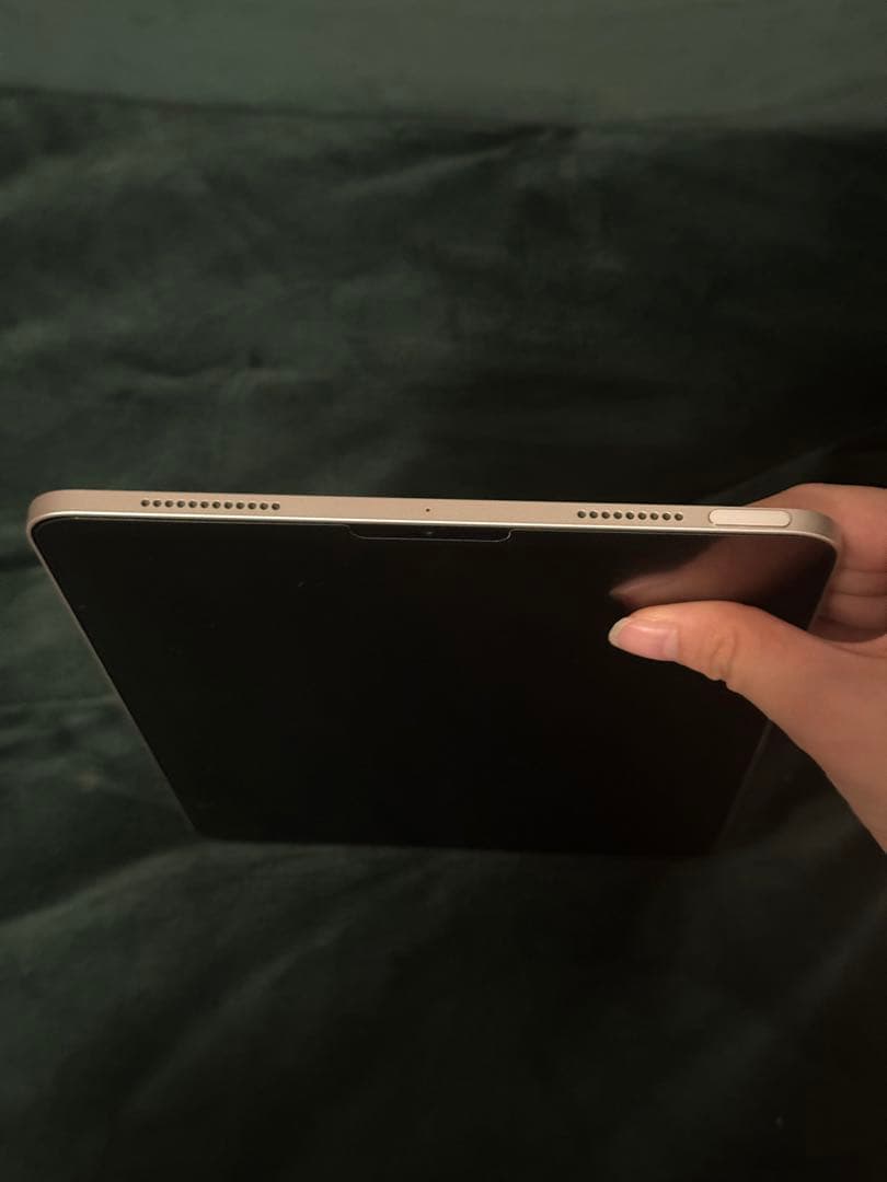 iPad Air 第5世代 / 256GB / Wi-Fi