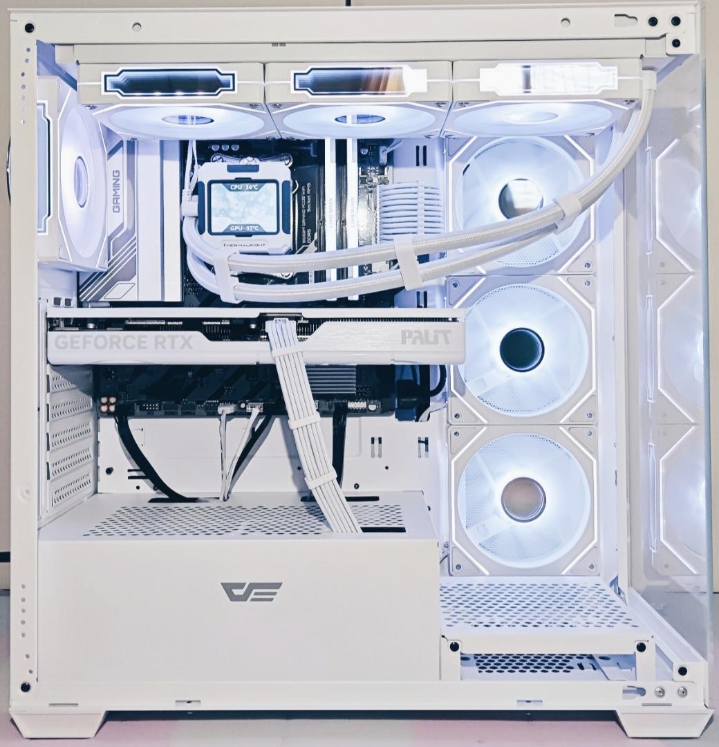 【新品】高性能ゲーミングPC RTX5070 Ryzen7 8700F