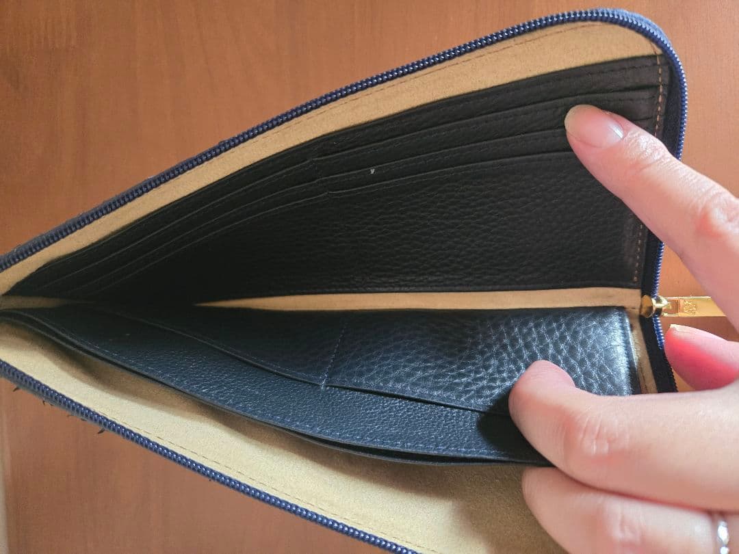 本日限定！！ATAO　リモ　 パイソン　ネイビー 長財布