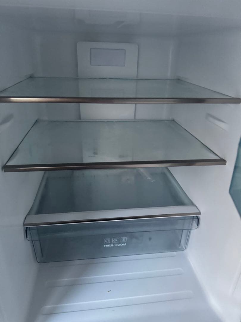 美品　冷蔵庫　2023年製　引き取り限定　大阪摂津市からです