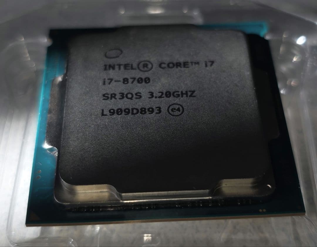 a*z様 Intel Core i7-8700 8th Gen CPU