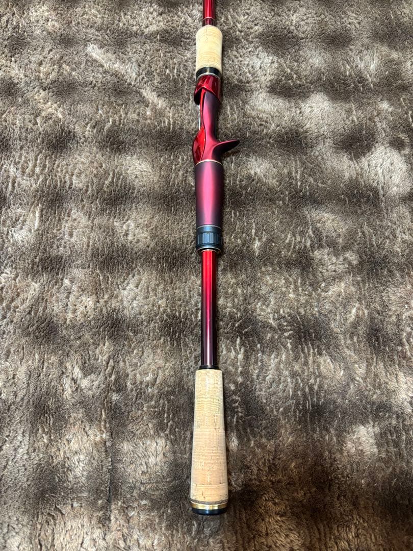 シマノ　ワールドシャウラ　１７０３Ｒ－２　ＳＨＩＭＡＮＯ