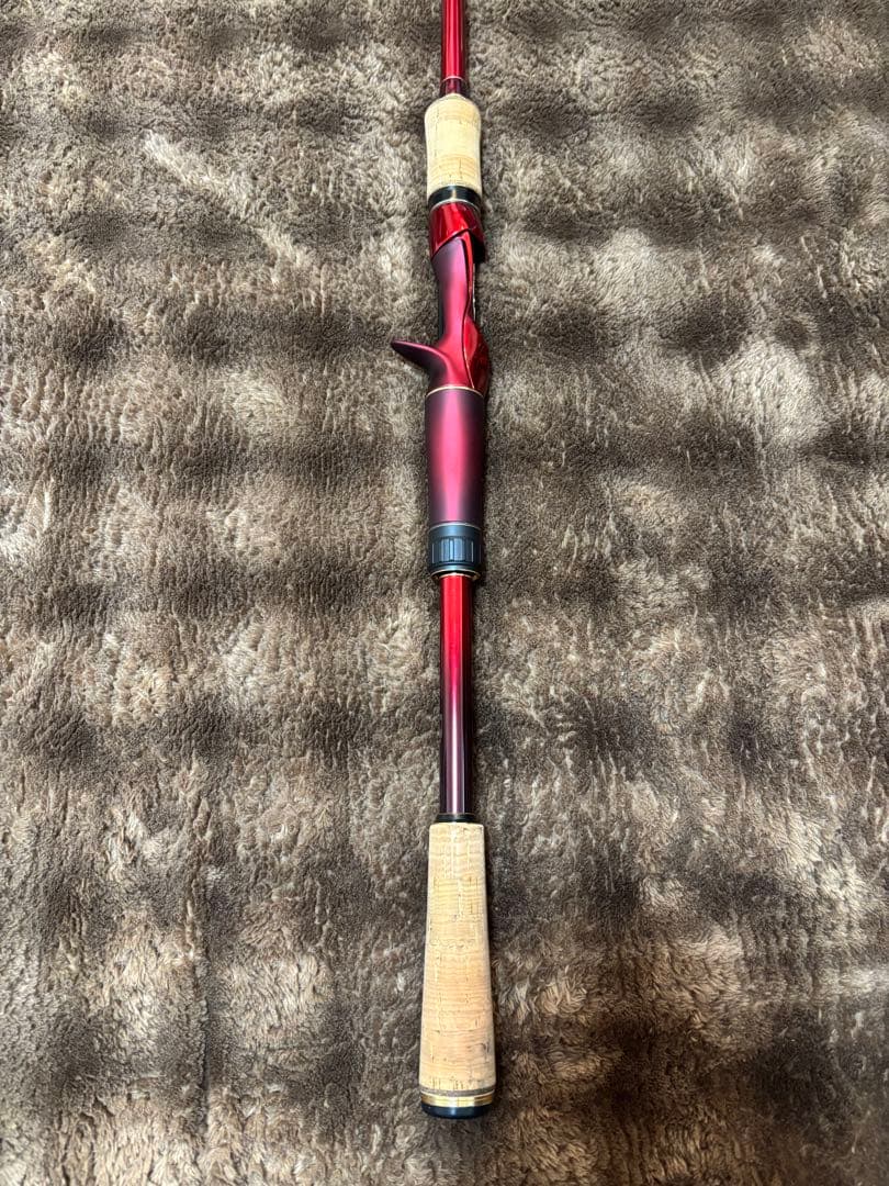 シマノ　ワールドシャウラ　１７０３Ｒ－２　ＳＨＩＭＡＮＯ