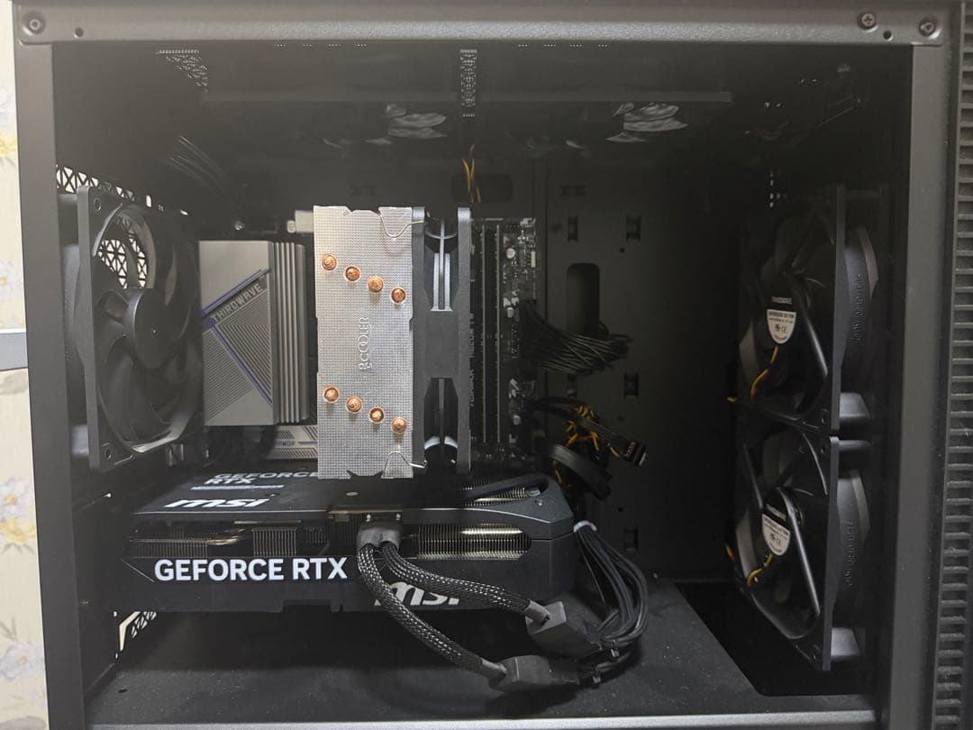 RTX5070　ドスパラ ゲーミングpc ryzen 7700 SSD 2TB