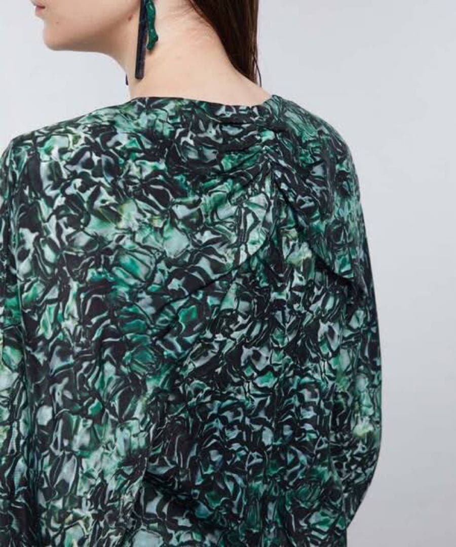 美品 ⭐︎ TOGA PULLA トーガプルラ インナープリントワンピース