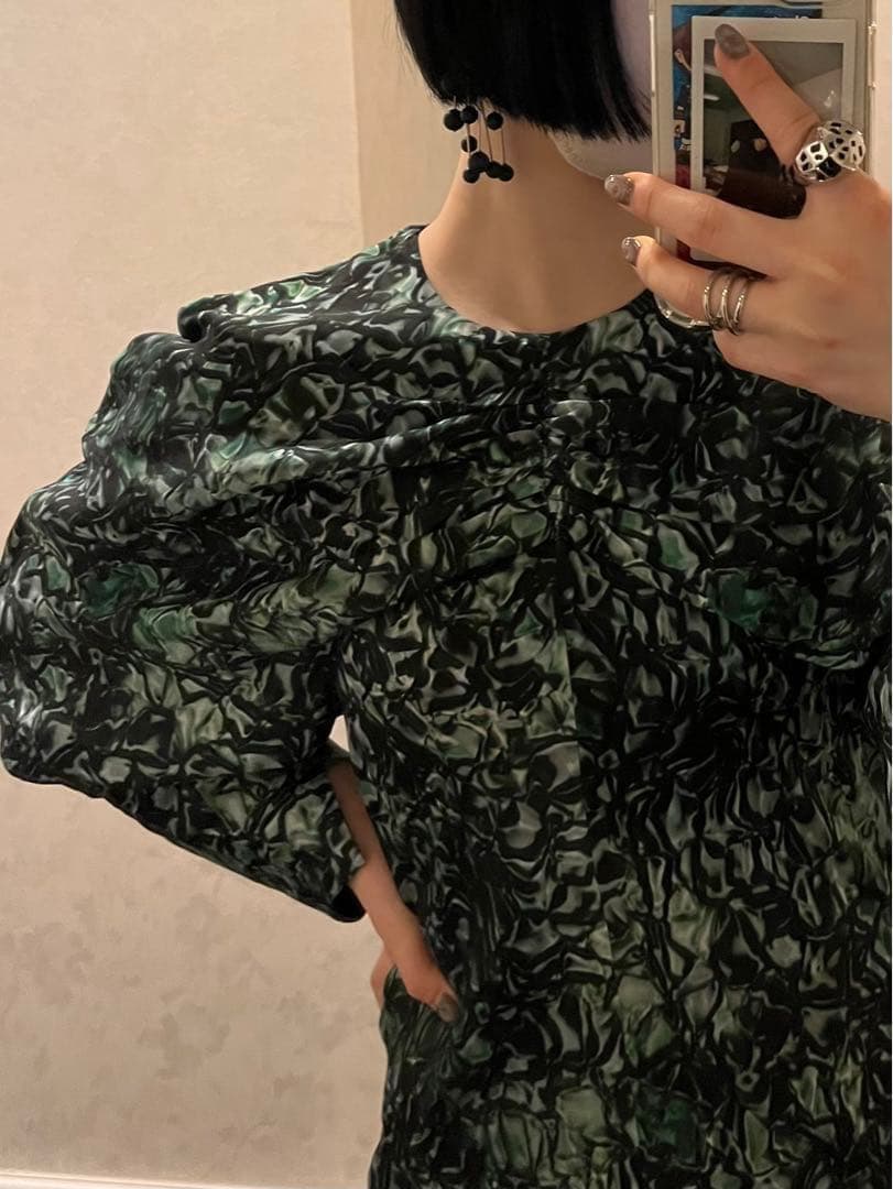 美品 ⭐︎ TOGA PULLA トーガプルラ インナープリントワンピース