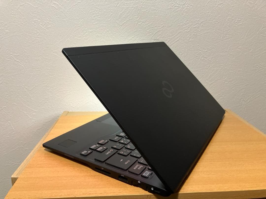 第10世代★メモリ8GB☆ Core i5 LIFEBOOK U9310