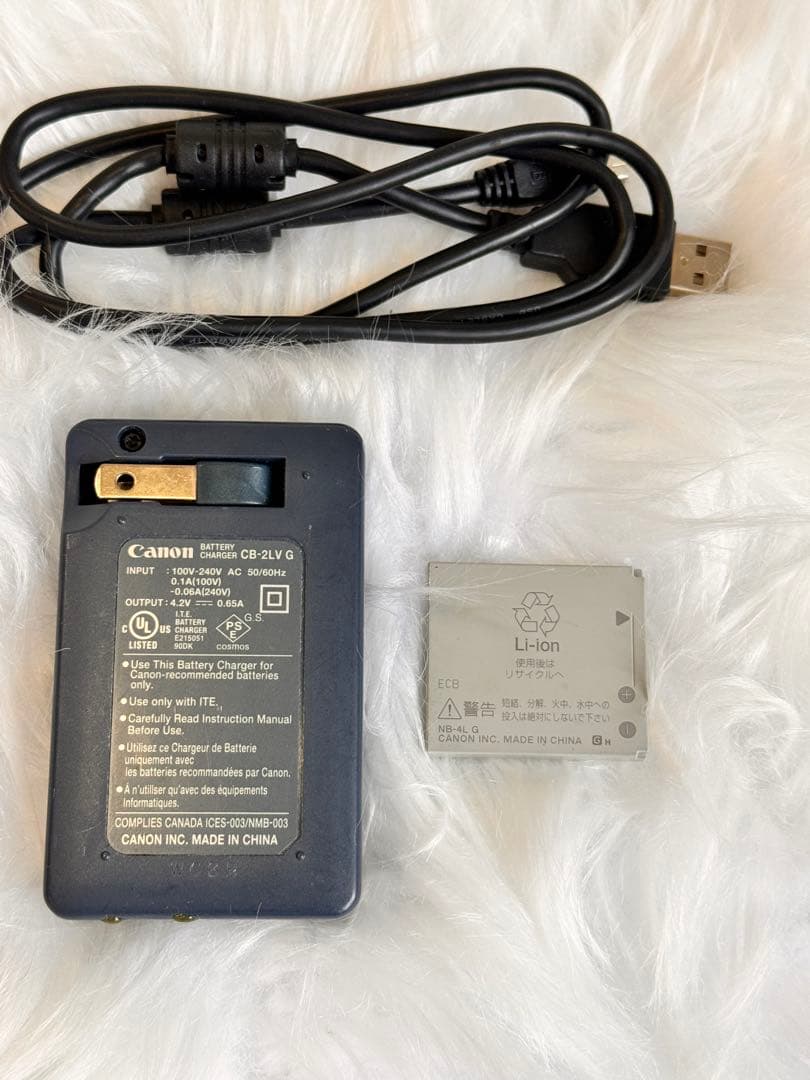 Canon IXY 8.0メガピクセル コンパクトデジタルカメラ 20 IS