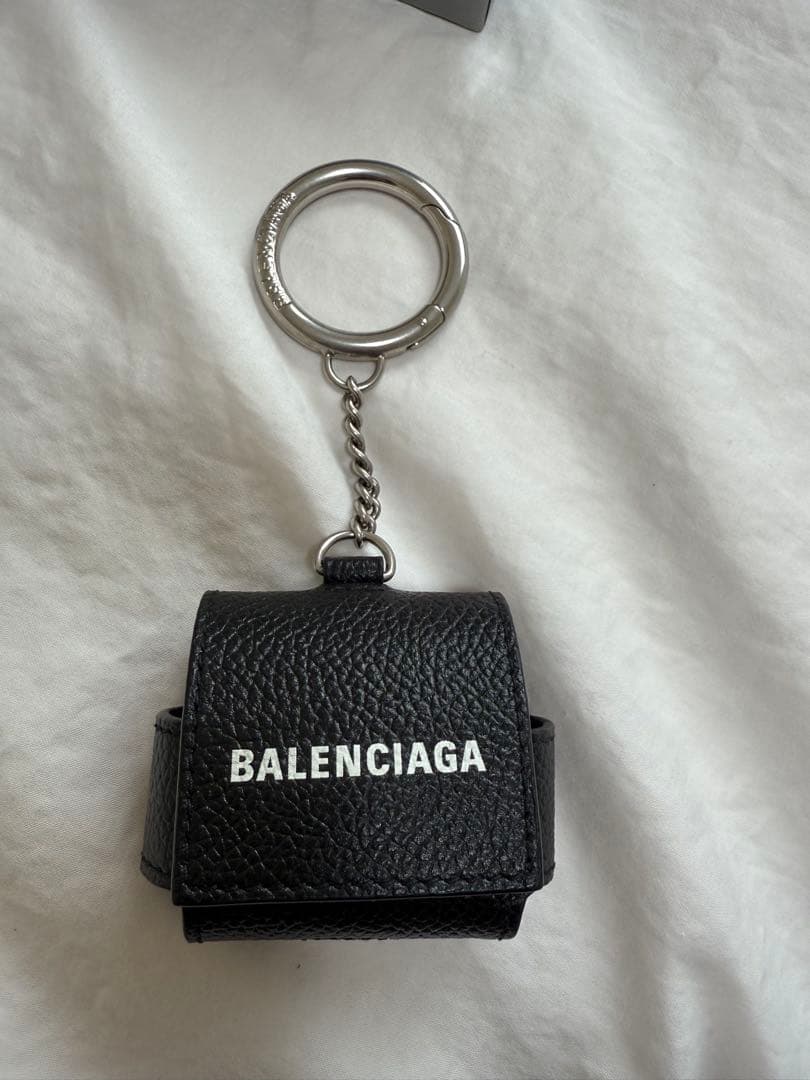 BALENCIAGA AirPodsケース