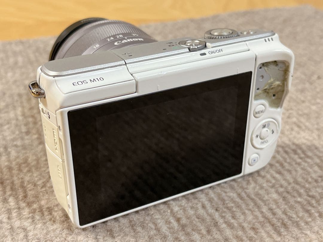 デジタルカメラ Canon EOS M10-WH WZOOMKIT