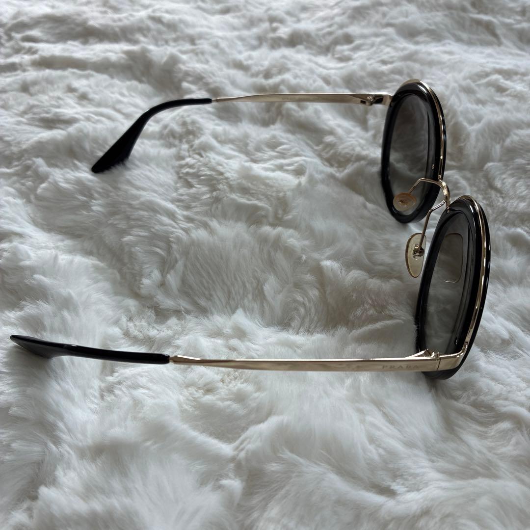 【早い者勝ち‼︎週末限定お値下げ‼︎】PRADA サングラス