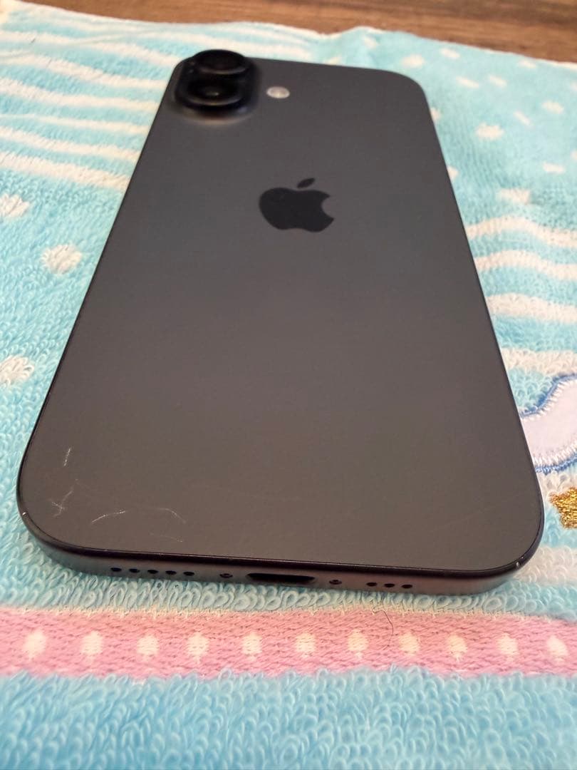 Apple iPhone 16 ブラック 本体　ジャンク