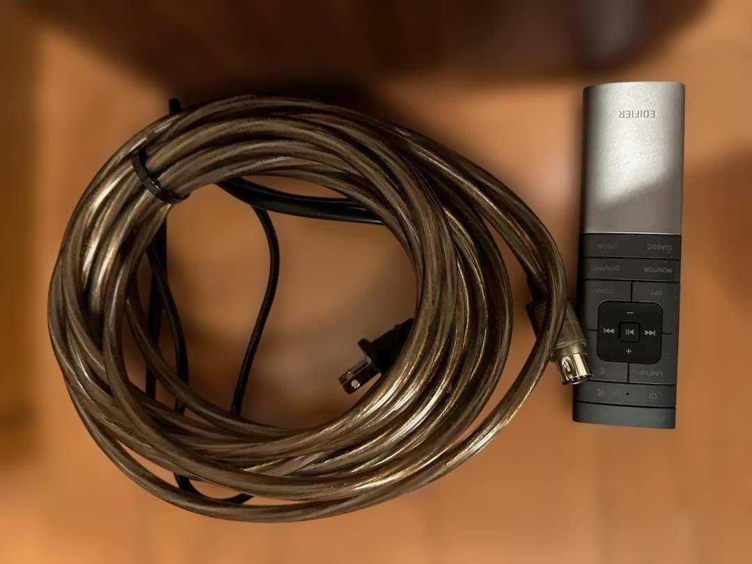 Edifier S2000MKIII -アンプ内蔵スピーカー