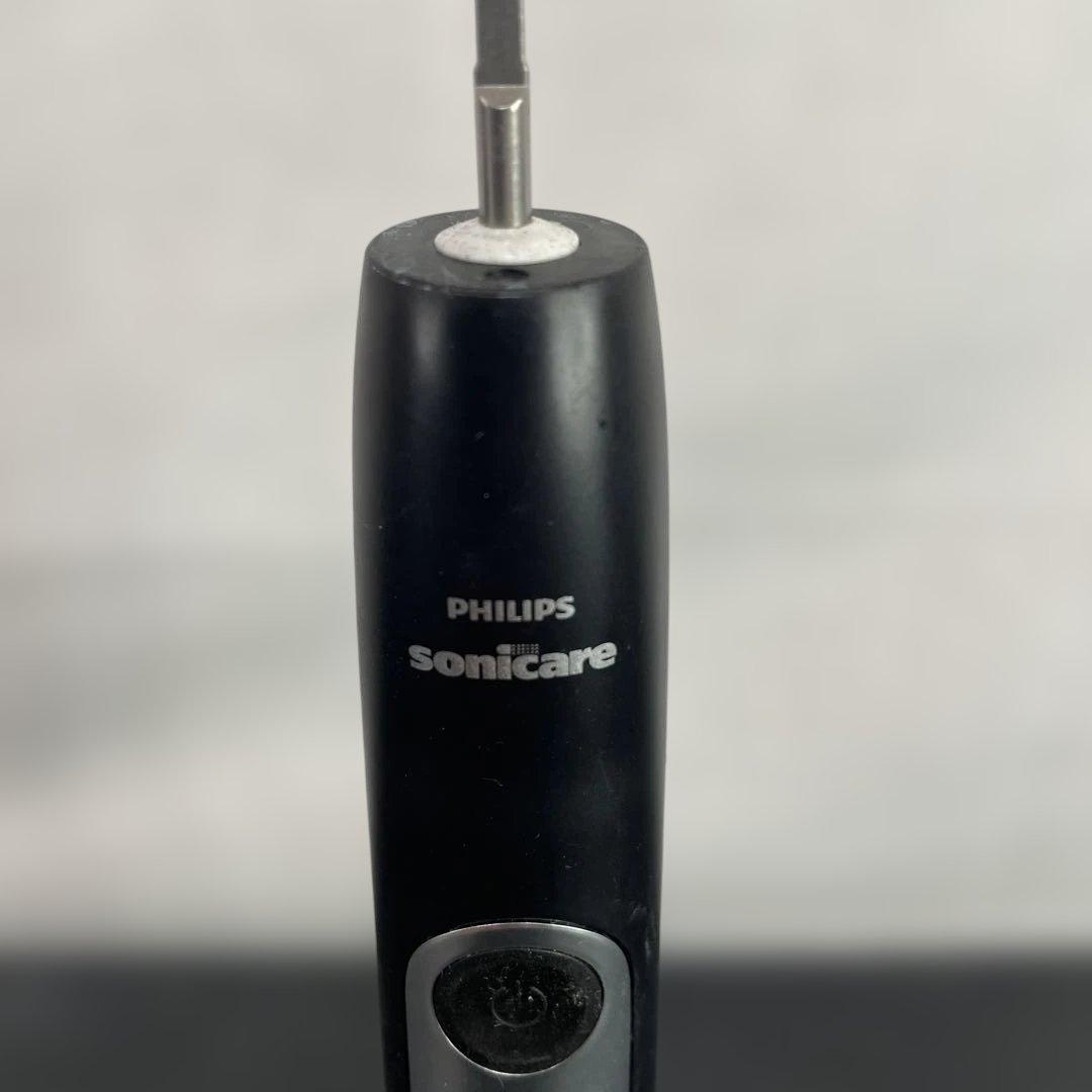 O34 Philips Sonicare 電動歯ブラシ本体 2021年製