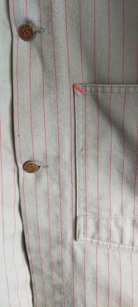 TCB jeans　タビーズコート　グレー赤ストライプ　ヘリンボーン　サイズ42