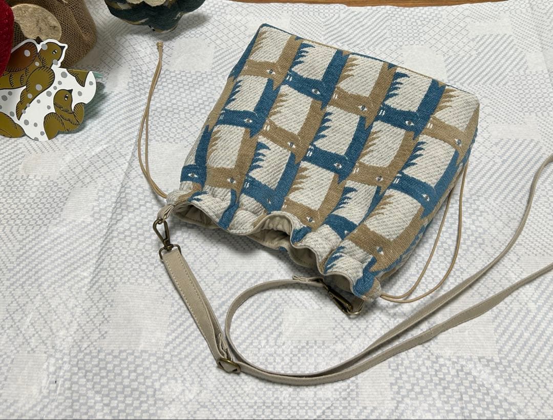 再販ハンドメイド＊ミナペルホネン＊thoroughbred＊きんちゃくポシェット