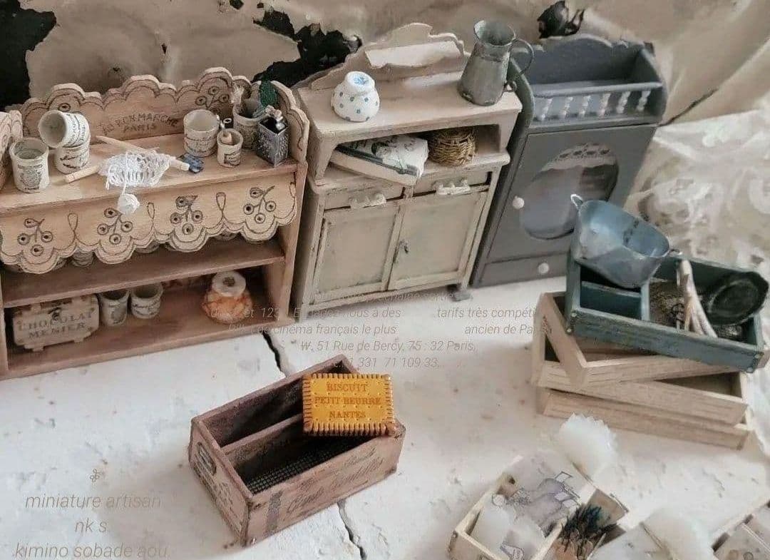 ビスケットプレート　ミニチュア小物フランスフェーブluビスケット入手困難　　4つ