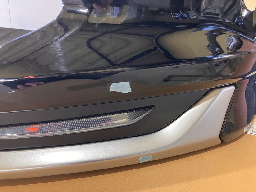 ハリアー60系モデリスタ フロントリップスポイラー 202 ブラック/シルバー