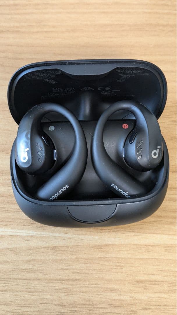 Anker Soundcore AeroFit Pro オープンイヤー型