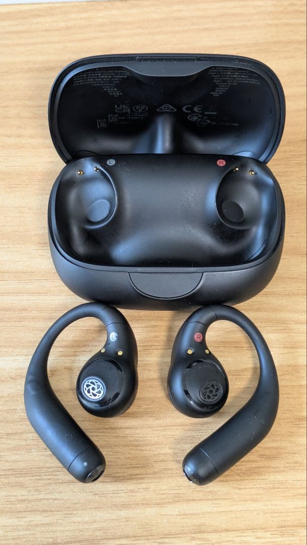 Anker Soundcore AeroFit Pro オープンイヤー型