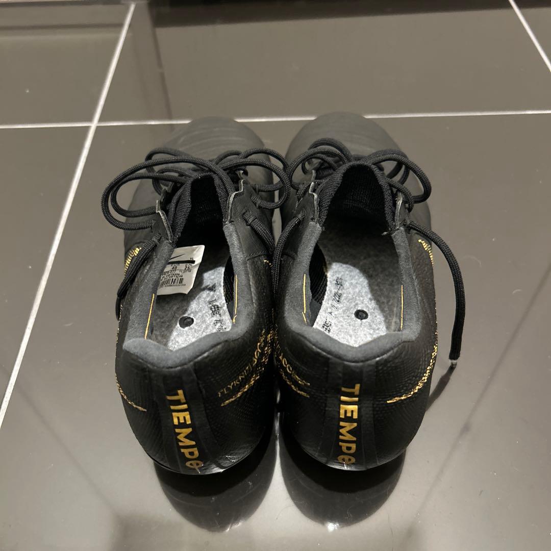 【にく】NIKE（ナイキ）ティエンポ レジェンド 7 エリート