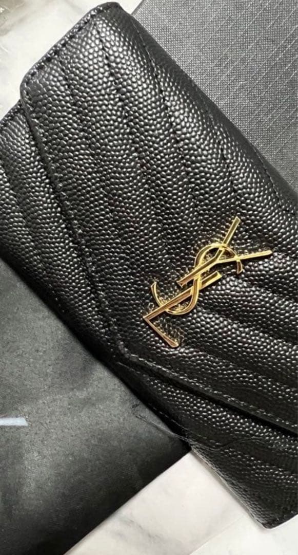 YSL ブラック キルティング長財布