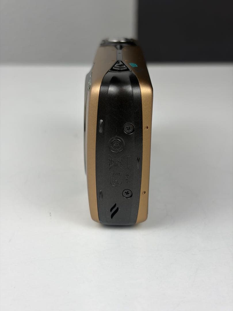 Canon IXY930IS コンデジPC1437