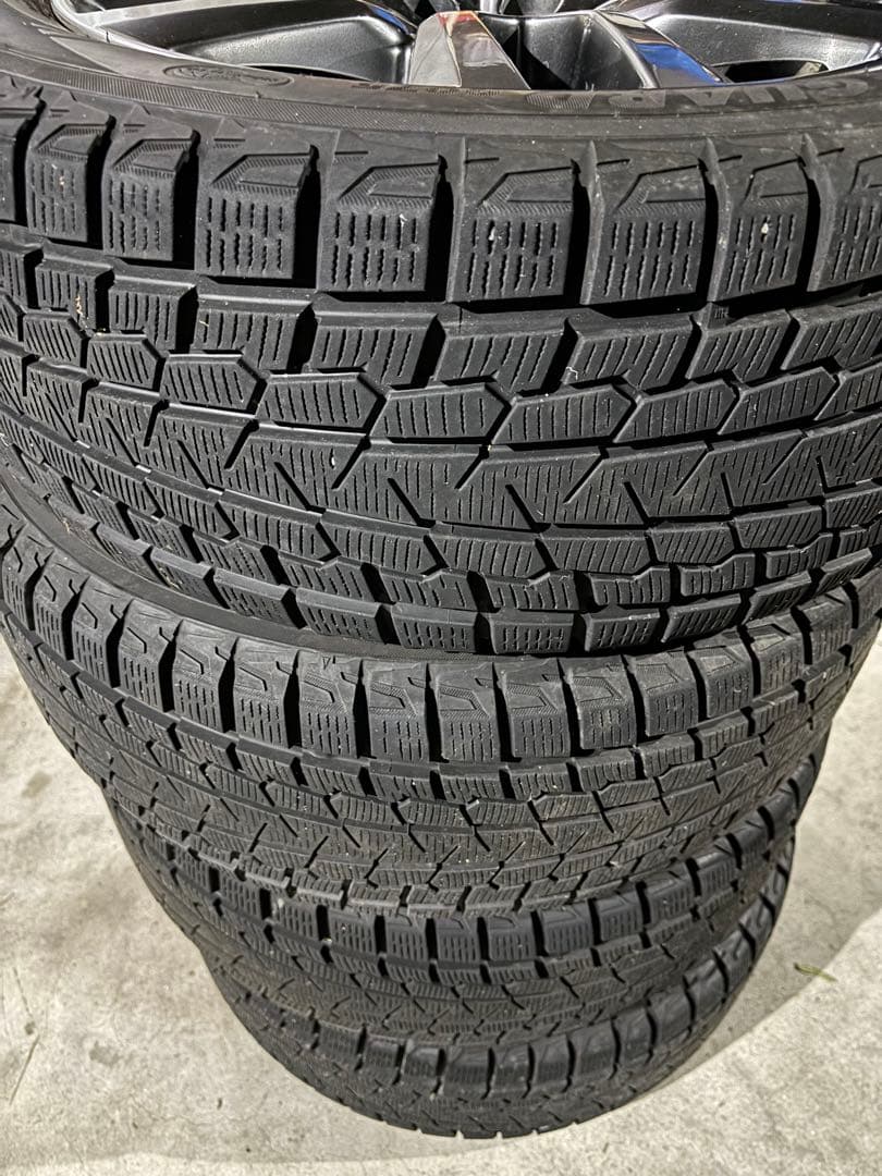 レクサスNX 純正235/55R18タイヤ・ホイールセット、空気圧センサー付き