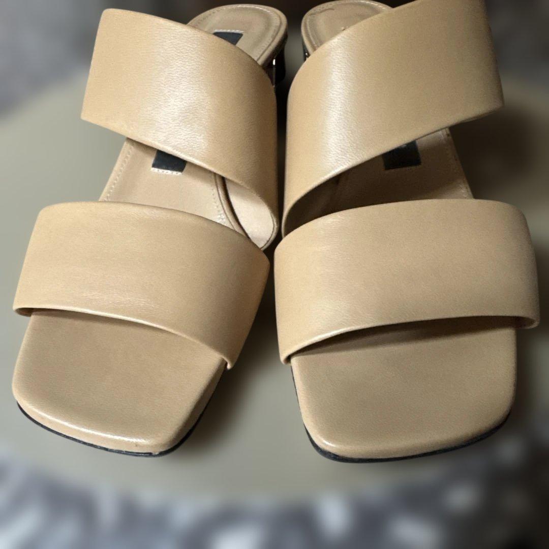 sergio rossi ベージュ クロスストラップ ミュール