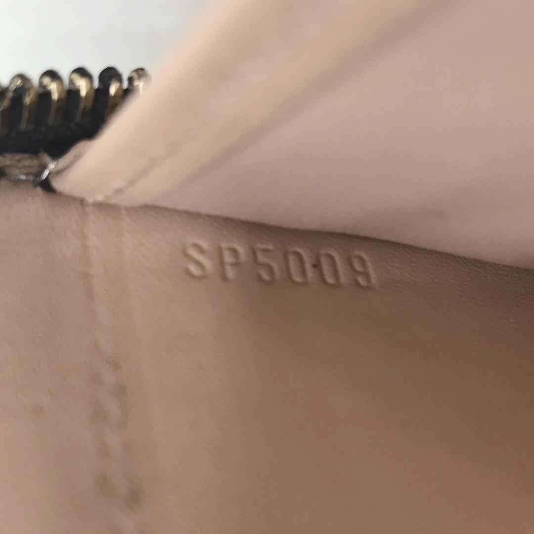 ルイヴィトン ヴェルニ ジッピーウォレット 長財布　M2505-8