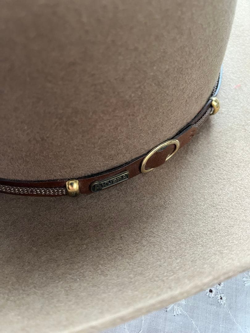 未使用★AKUBRA ウールハット 羽付き56サイズ