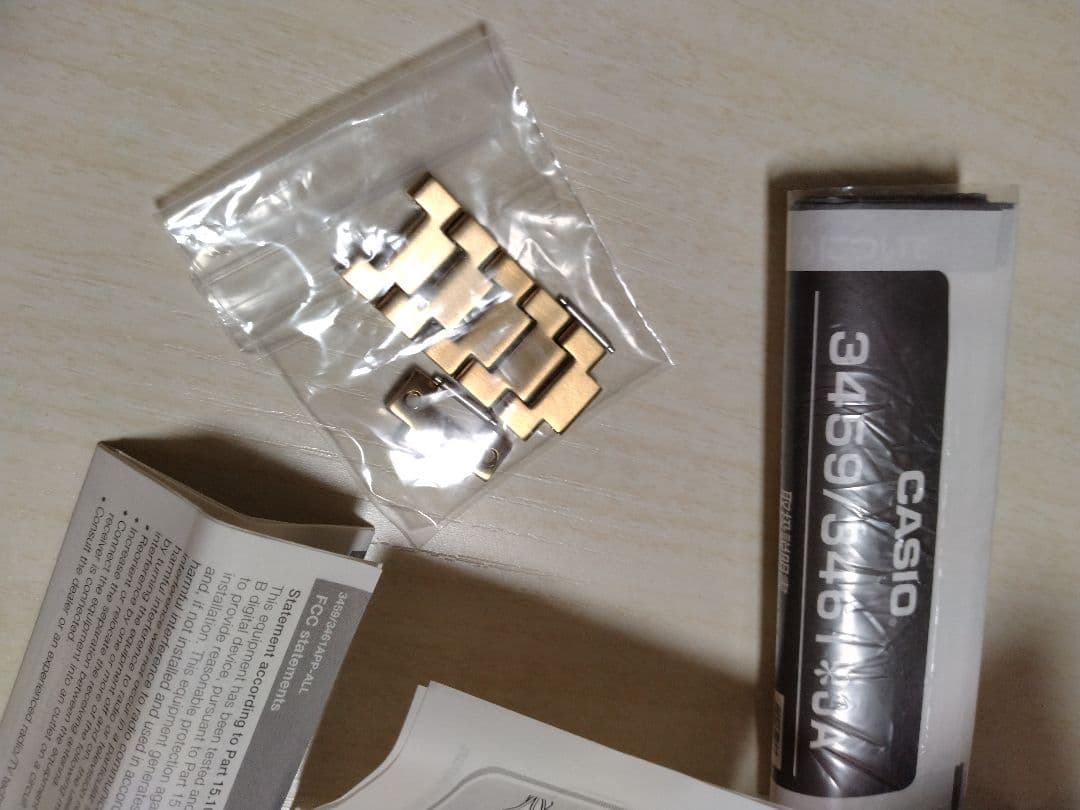 【最終価格】（62）G-SHOCK　フルメタル　GMW-B5000 ゴールド