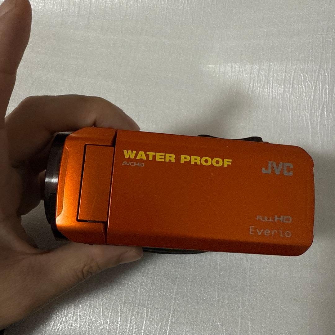 ❗️激安価格❗️ビデオカメラ　本体　JVC GZ-R300