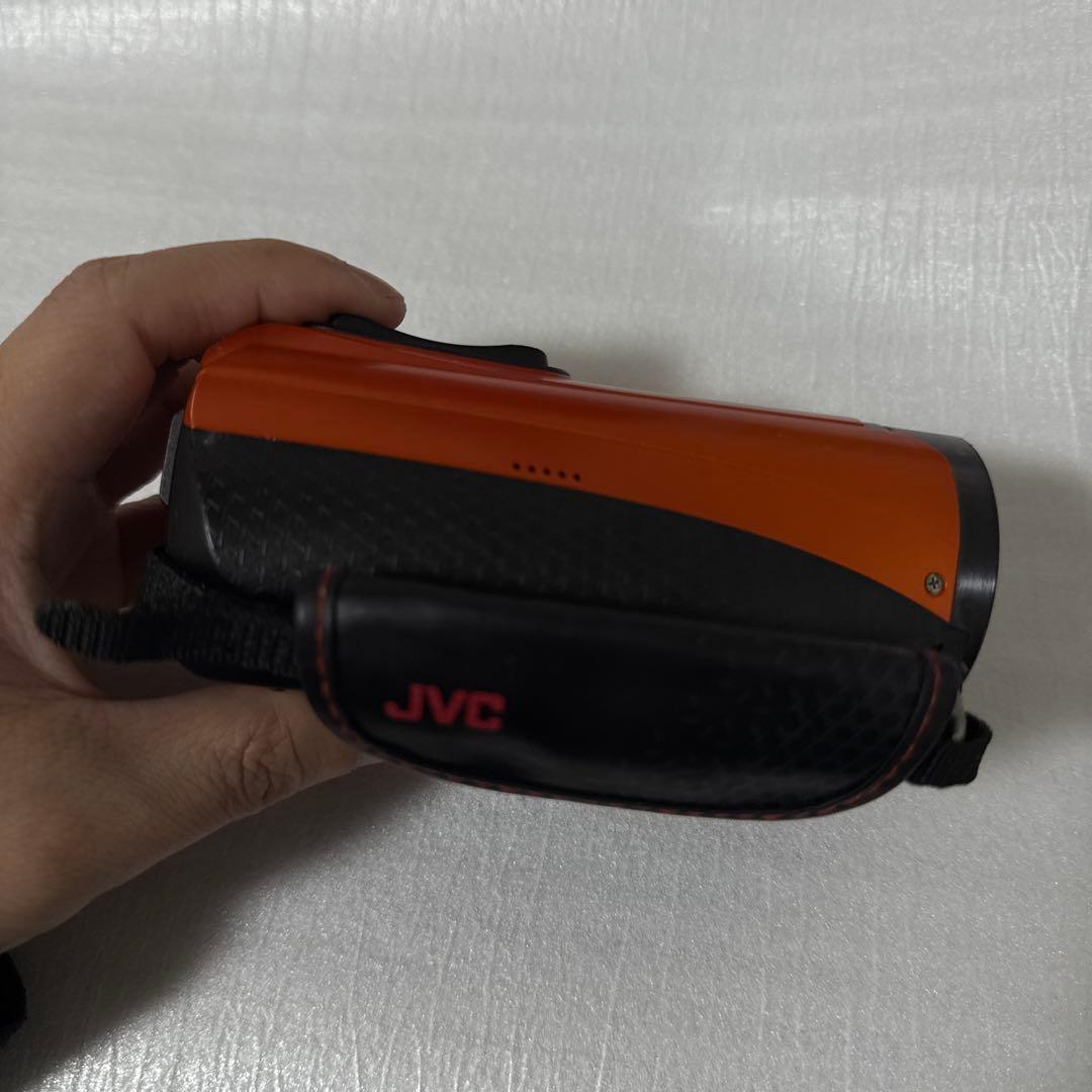 ❗️激安価格❗️ビデオカメラ　本体　JVC GZ-R300