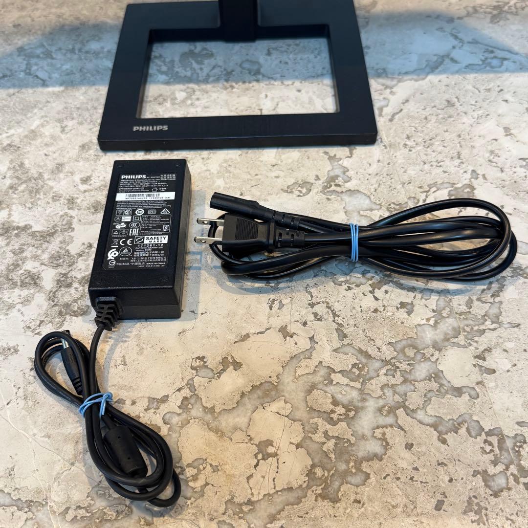 PHILIPS フィリップス　フル HD 液晶モニター　242E2F/11