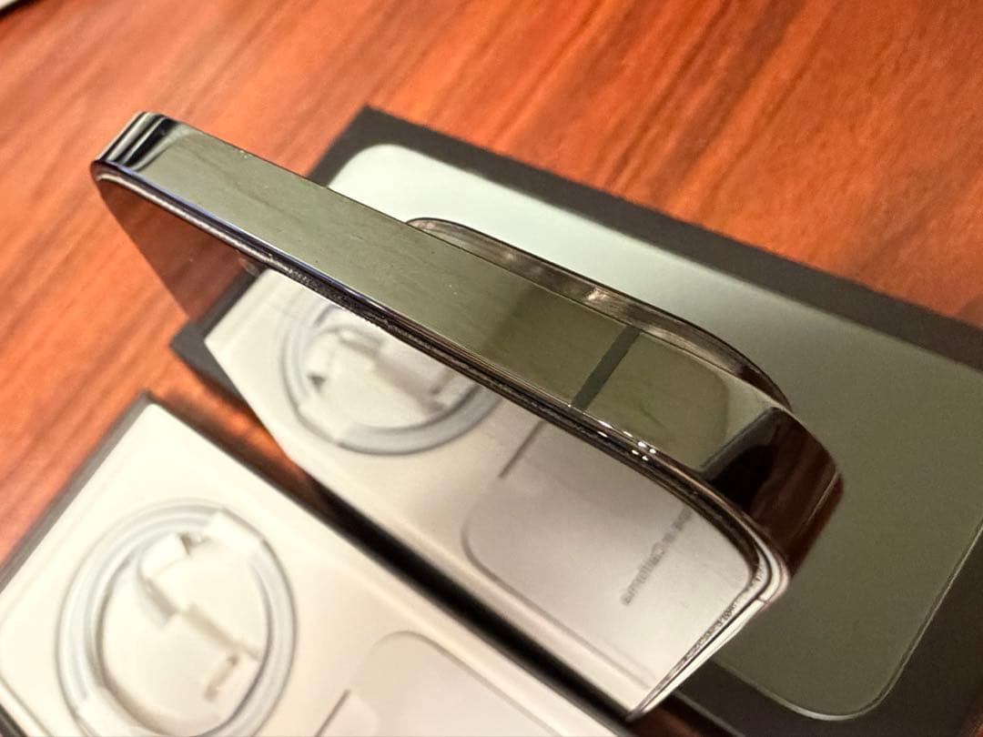 【美品】iPhone13 Pro 128GB アルパイングリーン SIMフリー