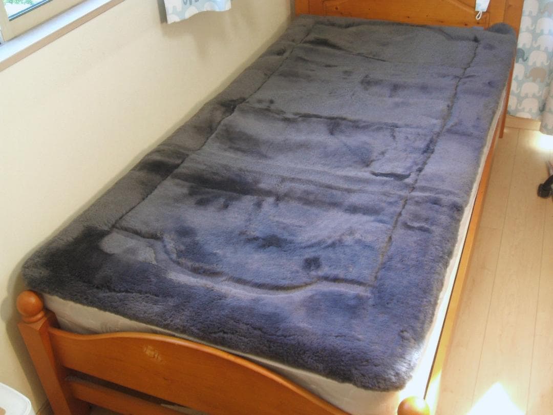 １点のみ新品＊じぶんまくら日本ムートン製３０ミリ＊オーストラリア・ムートンシーツ