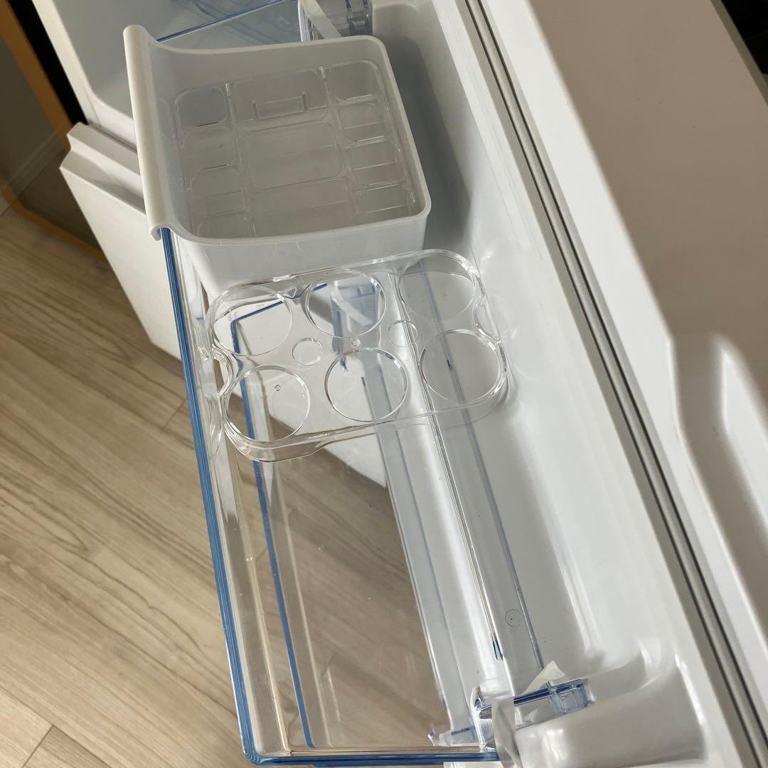 【美品】冷蔵庫 ガラスホワイトHR-G13C-W 135L 2ドア 右開きタイプ