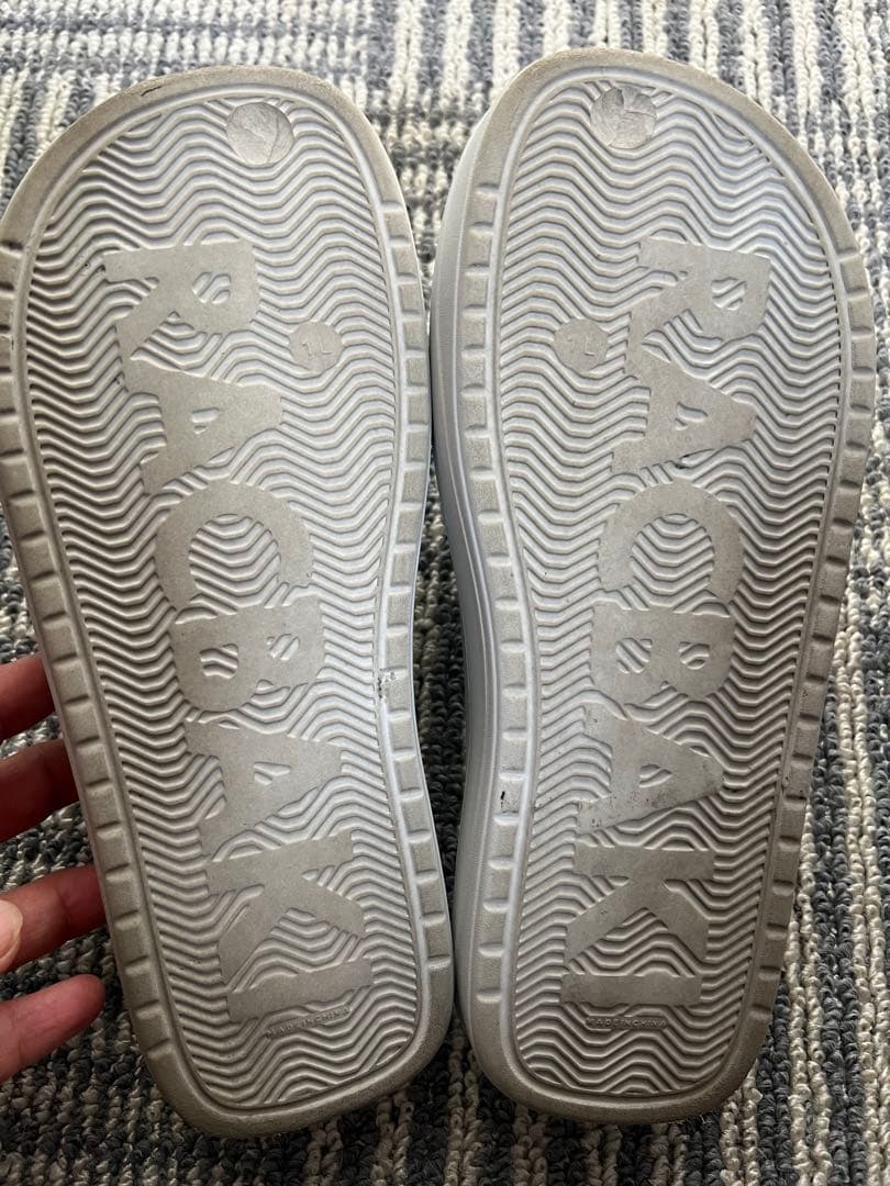 ラクバキ（RACBAKI）イージーサンダル灰色レディースL（24.0〜25.5）