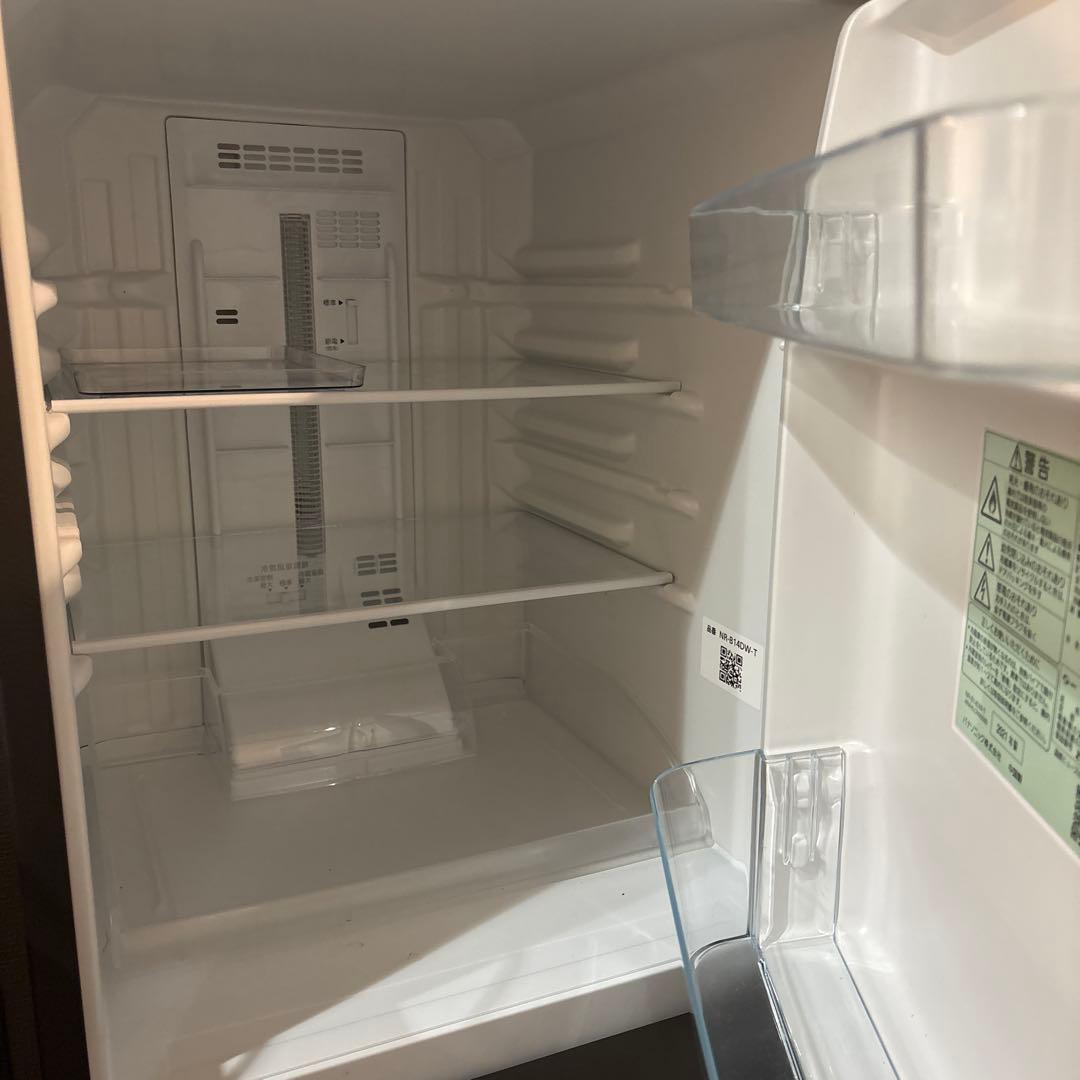 た*こ様 送料無料　動作保証　冷蔵庫 138L NR-B14DW-T 2021年