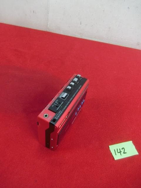 142：SONY　WM-F60　ソニー　カセットウォークマン　ジャンク