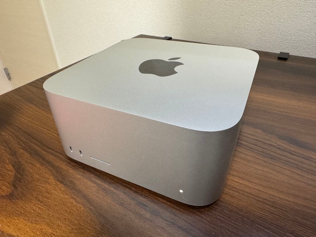 Mac Studio 2022 M1 Max 64GBメモリ, 1TB SSD