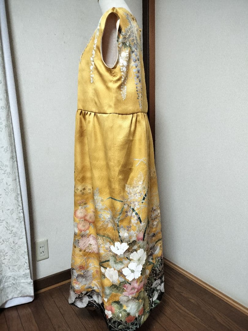 着物リメイク　振袖　草花文　ワンピース