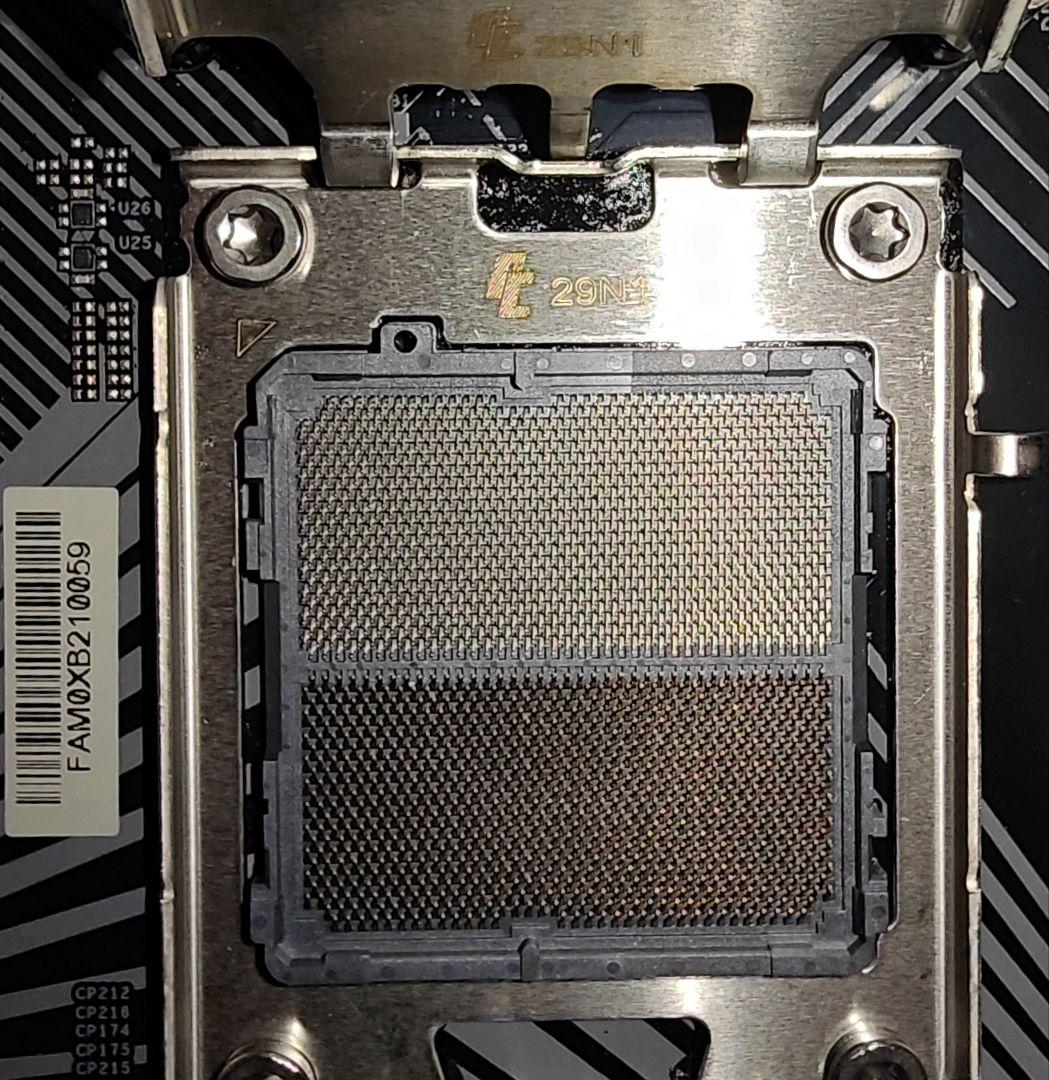 CPU Ryzen7 9700x + ASRock B650 PG Lightning