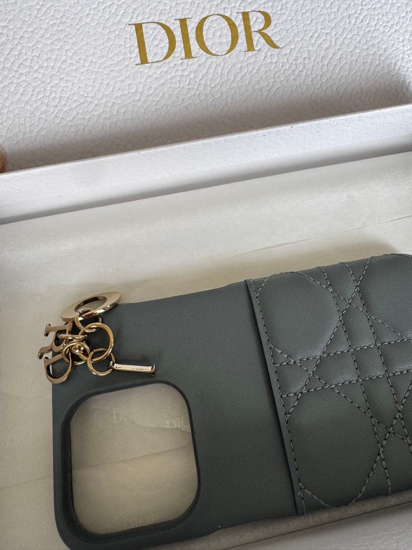 DIOR iPhoneケース