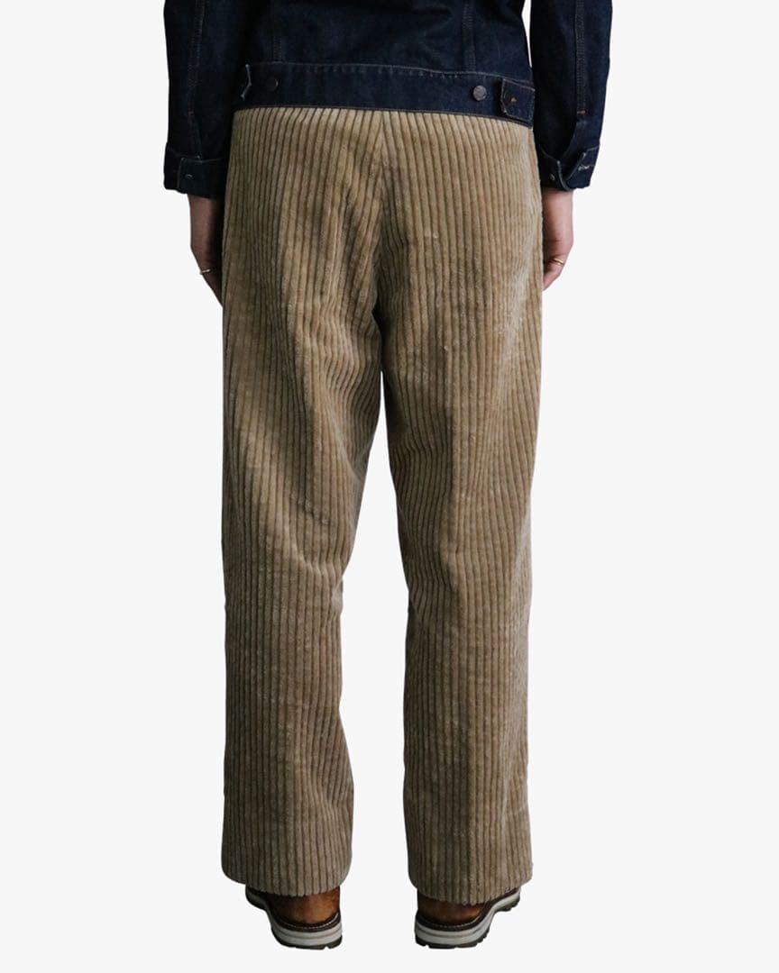 NEAT ジャンボコーデュロイ ワイドパンツ ベージュ　サイズ44