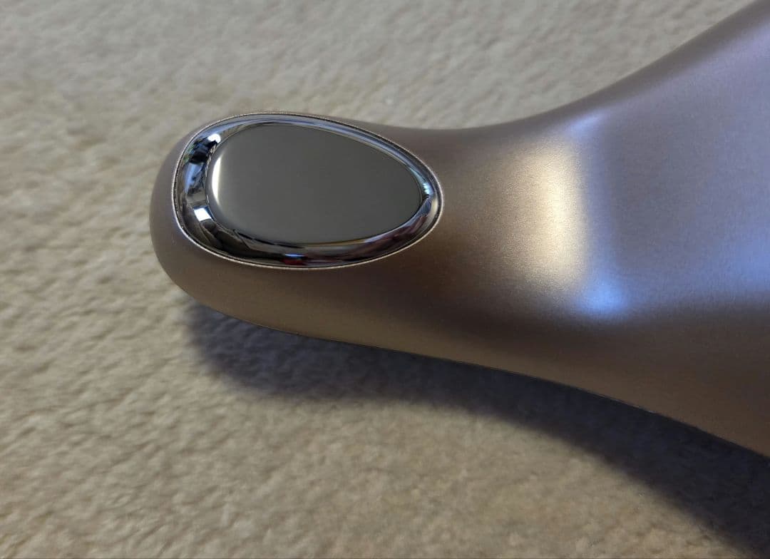 ME ラボンエクラ　IKKOプロデュース美顔器