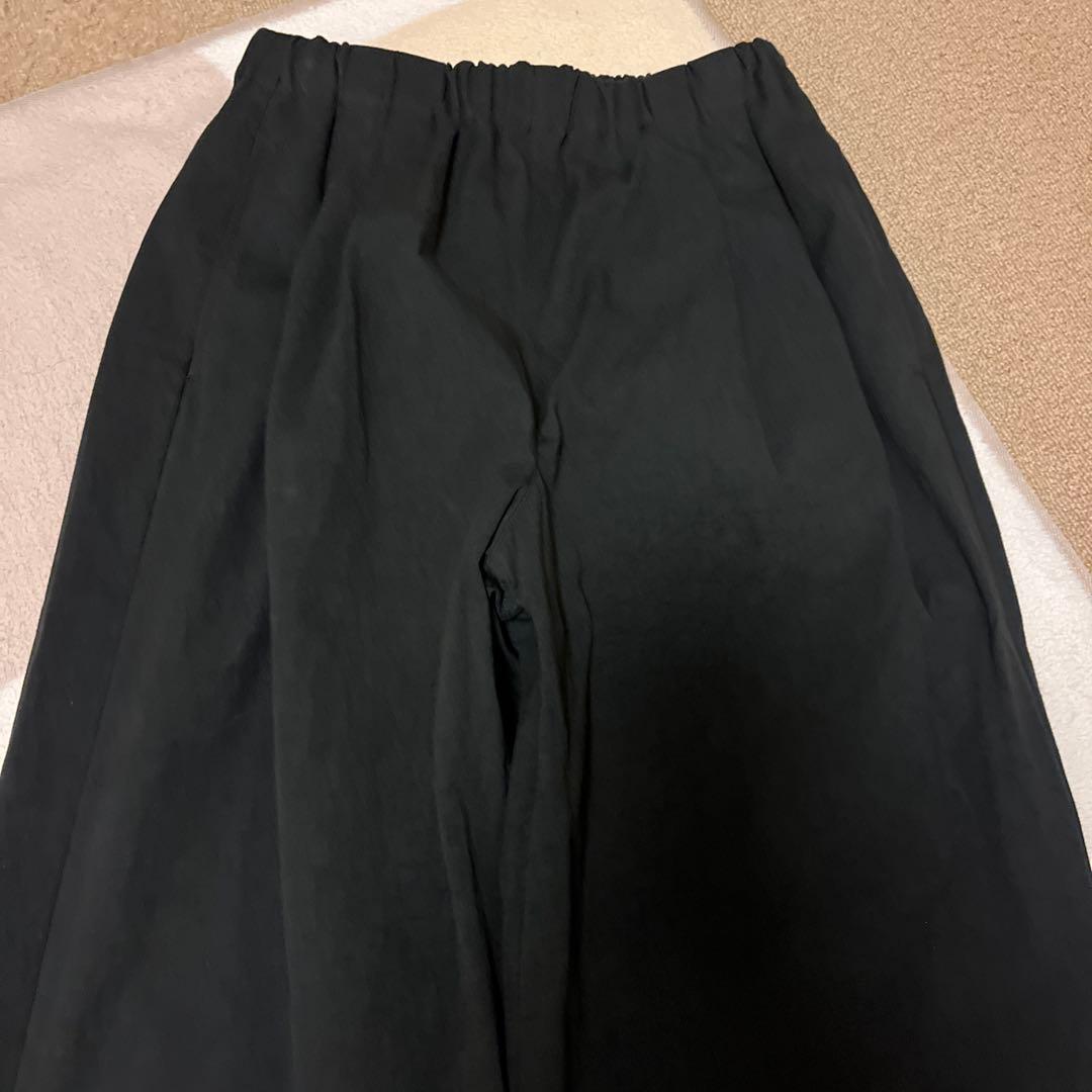 佳かぐれ　Two-tuck easy pants