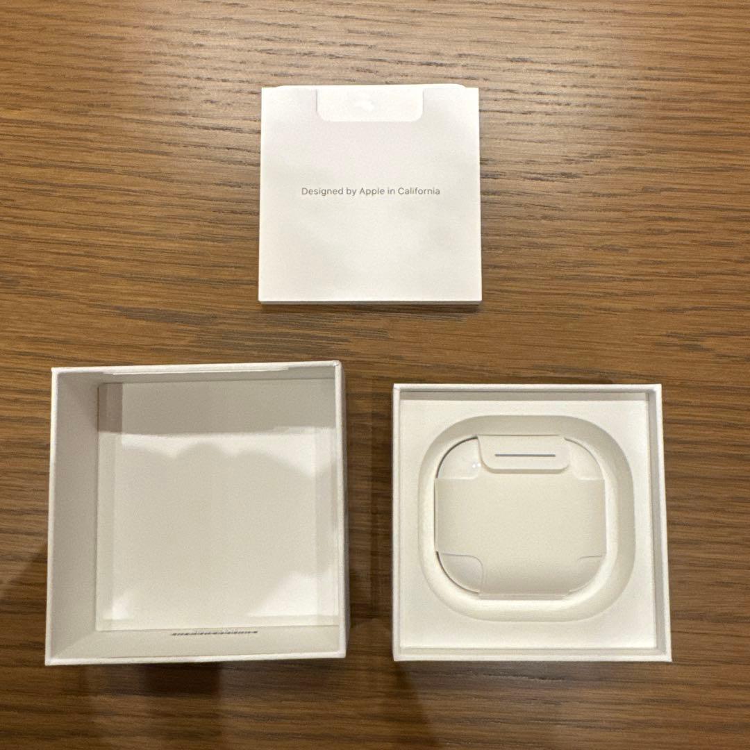 【新品未使用 】AirPods 4アクティブノイズキャンセリ ング搭載